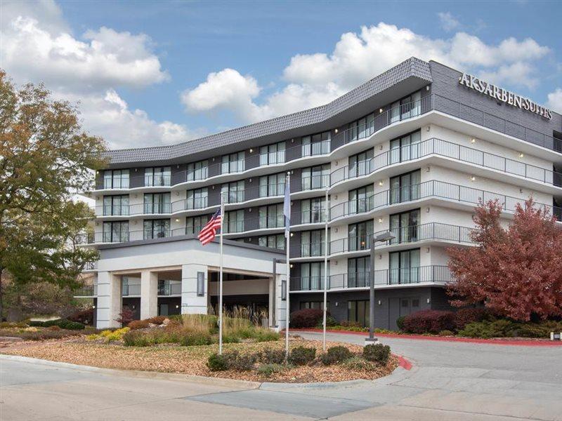Aksarben Suites Trademark Collection By Wyndham Omaha Exterior photo